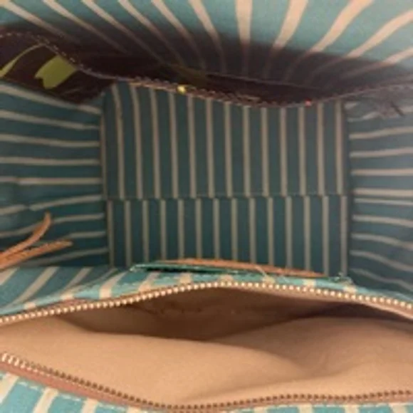 Consuela Silverlake Sling Tote Bag - Picture 4 of 11